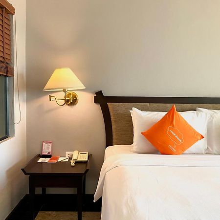 C&N Resort&Spa - SHA Extra Plus Patong Esterno foto