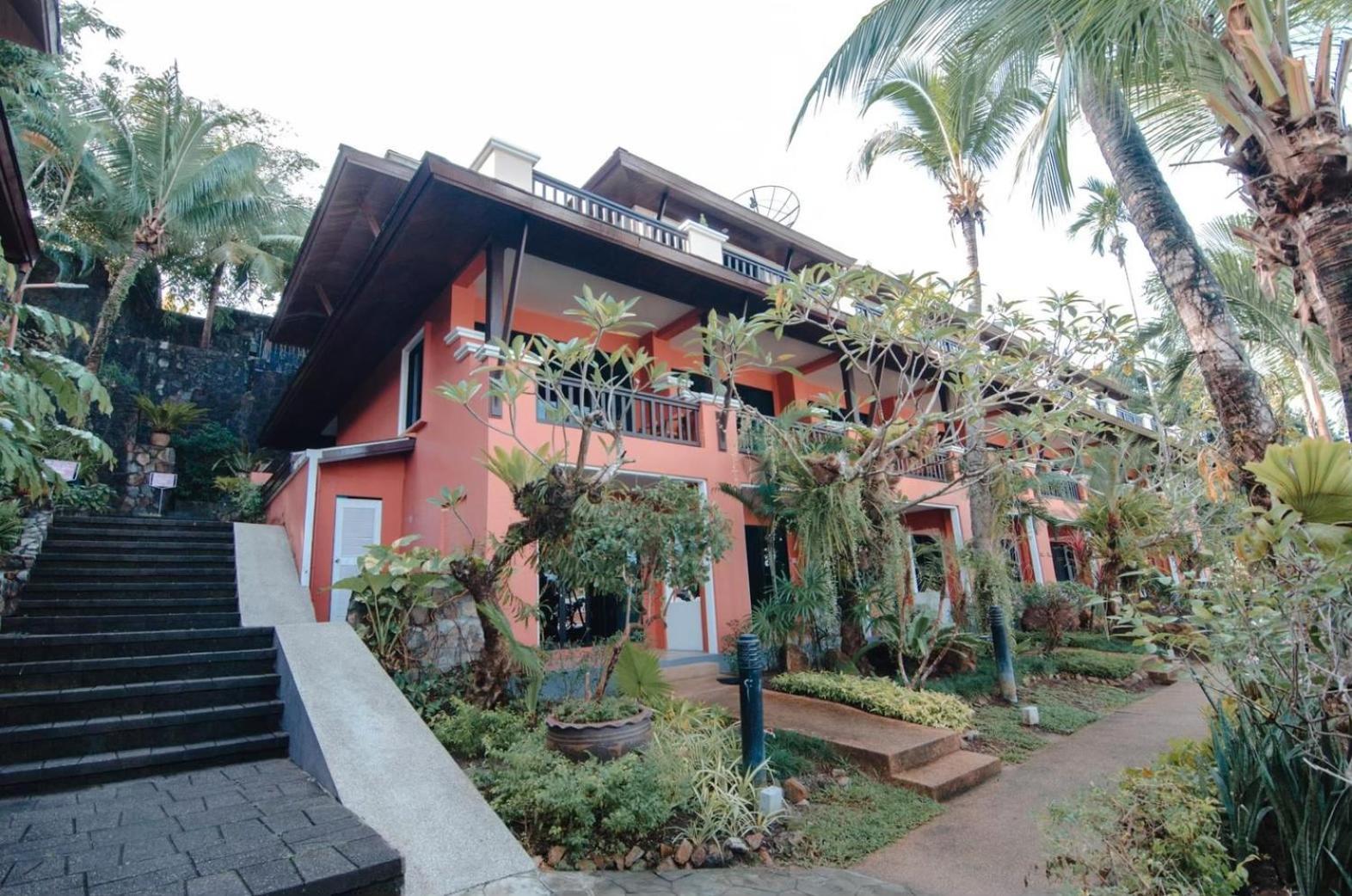 C&N Resort&Spa - SHA Extra Plus Patong Esterno foto